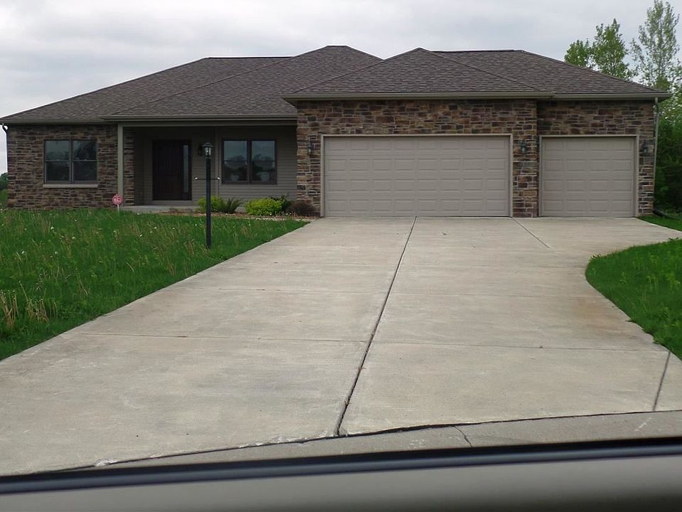 1st image of 23956 Norwood Ct