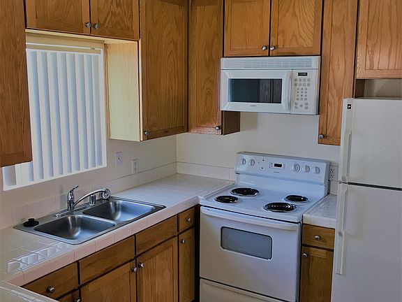 4th image of 3807 Colina Dorada Dr #A