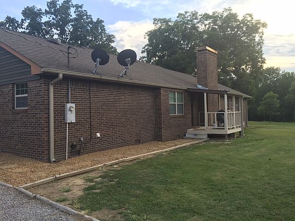 3rd image of 245 County Road 70