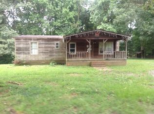 163 Atkinson Farm Rd, Seagrove, NC 27341