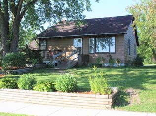 203 Holden Ave, Henning, MN 56551