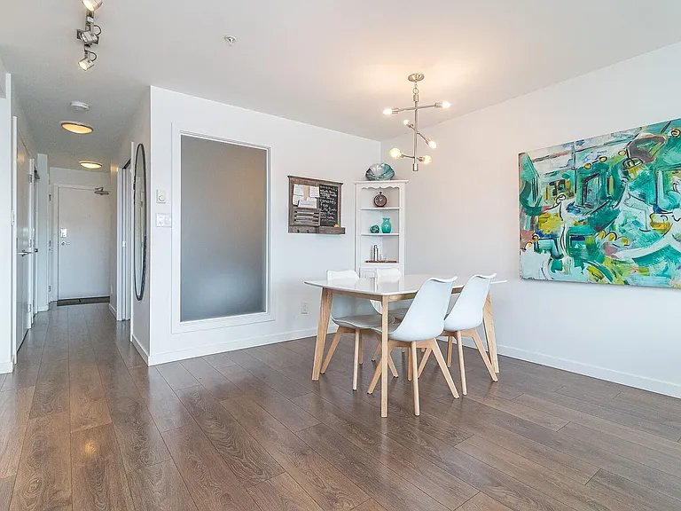 517 Fisgard St #206 — Photo 10