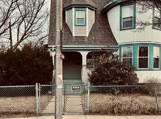 22 Florida St, Dorchester, MA 02124