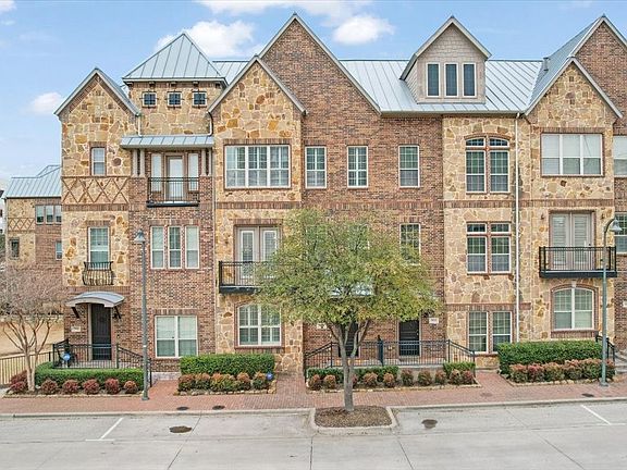 3rd image of 7940 Bishop Rd