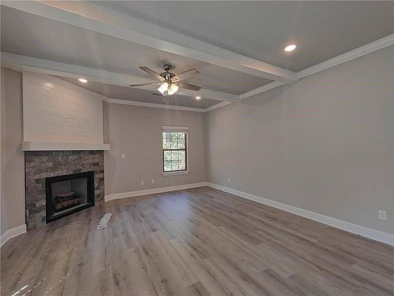 5th image of 13 Dornoch Cir