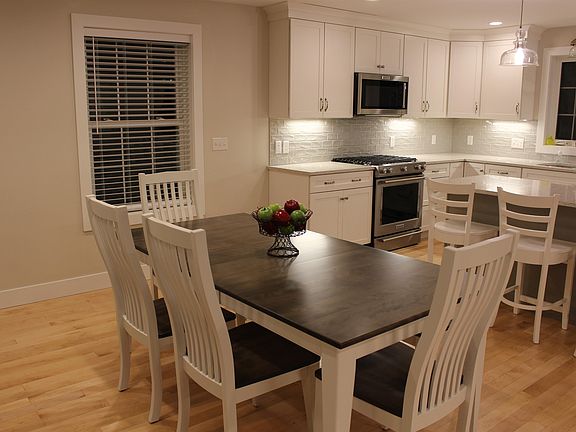 4th image of 26 Mulberry Lane #29