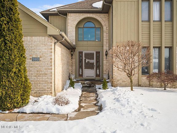 2nd image of 703 Anmarie Ct