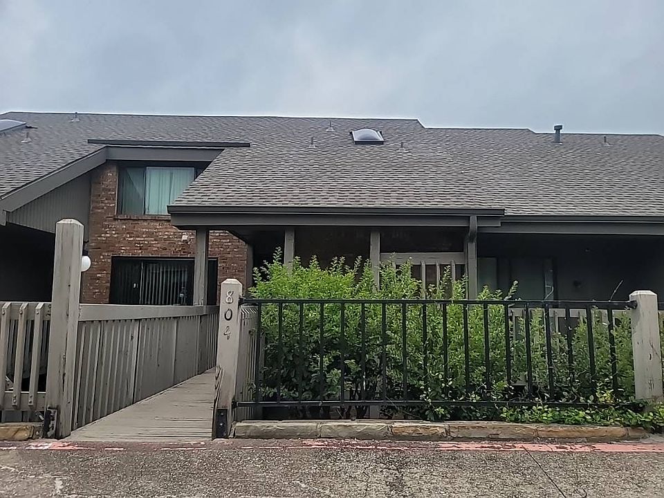 1st image of 804 Signal Ridge Pl