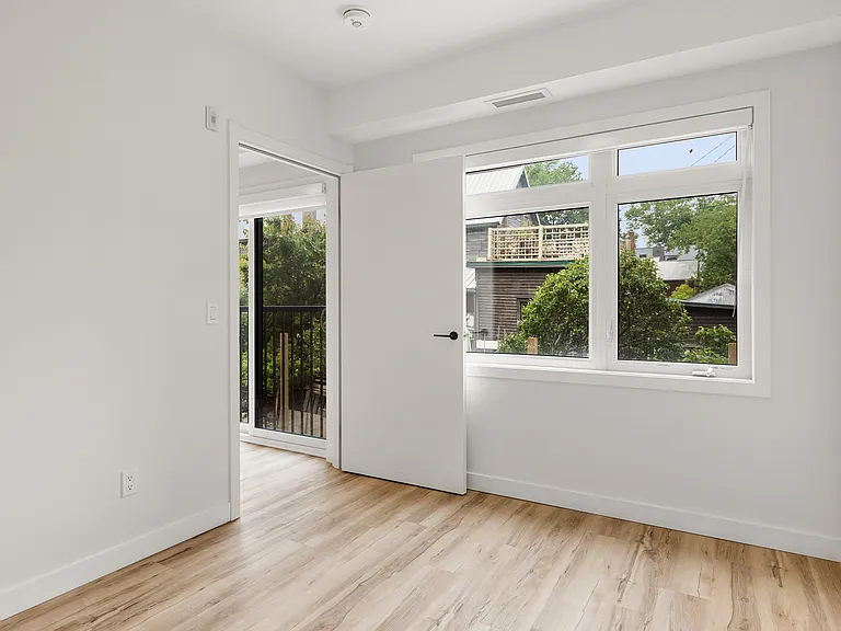 177 Armstrong St — Photo 41