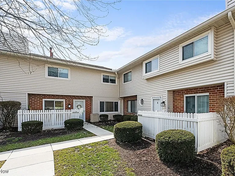 4314 Hyde Park Dr #4 — Photo 22