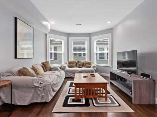 7 Abbotsford St #2, Dorchester, MA 02121