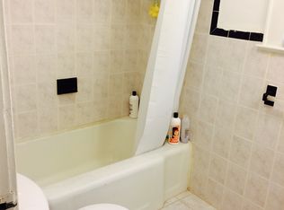 100 Willoughby St, Newark, NJ 07112