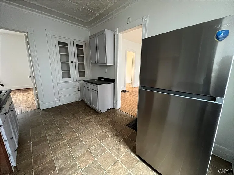 229 Kellogg St — Photo 26