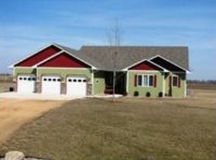 1822 175th St, Lester Prairie, MN 55354