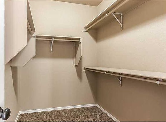 5th image of 6020 Ginger Park Ave