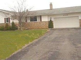 9345 Mayfield Rd, Chesterland, OH 44026