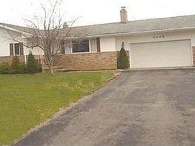 9345 Mayfield Rd, Chesterland, OH, 44026