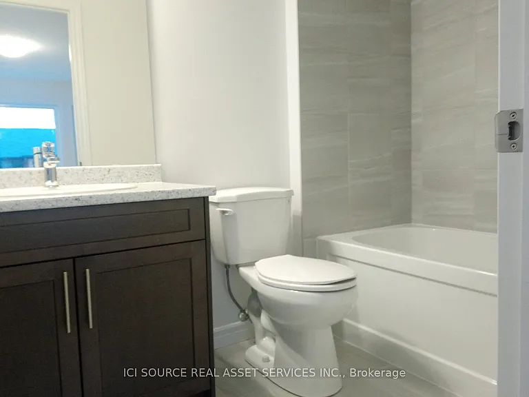 4 Bellhouse Ave — Photo 15