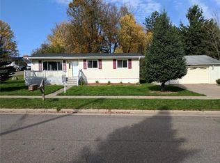 118 9th St N, Park Falls, WI 54552