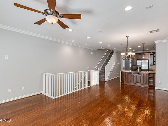 5th image of 2449 E MONTECITO Avenue
