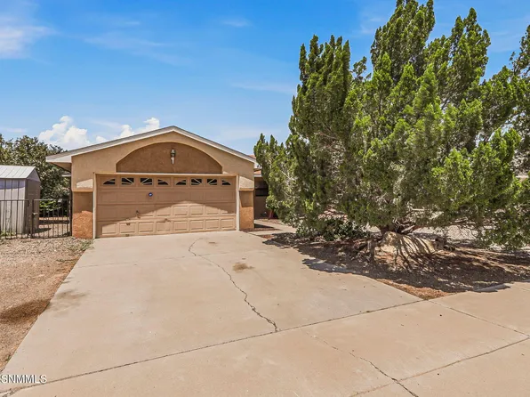 4721 Rio Vista Dr, Las Cruces, NM 88007