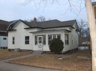 1532 Kane St, La Crosse, WI 54603