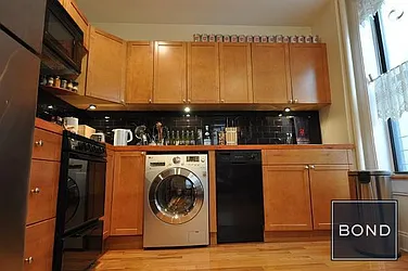 Rented by Bond New York