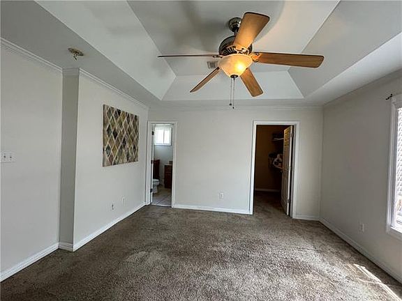 3rd image of 5718 Vermillion Blvd