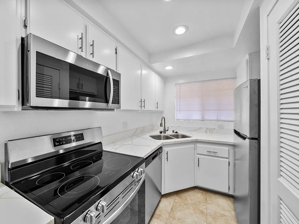 Villa Monterey
