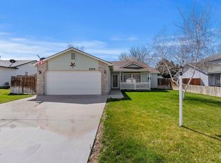 2704 Manchester Dr, Caldwell, ID 83605