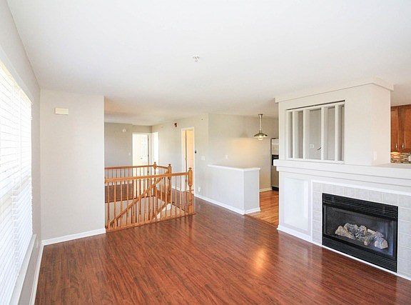 5th image of 150 Rosehall Dr #150