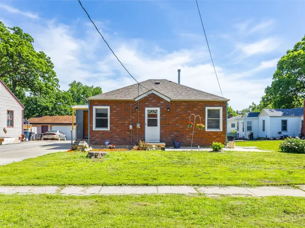 3122 Madison Ave, Des Moines, IA 50310