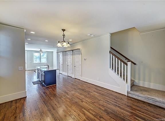 4th image of 728 Waterscape Ct