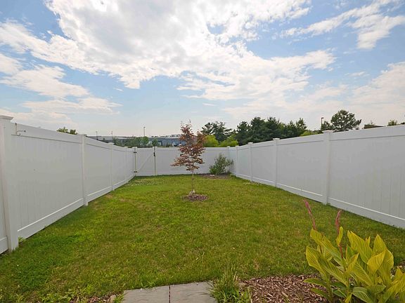 2nd image of 411 Crowberry Cir