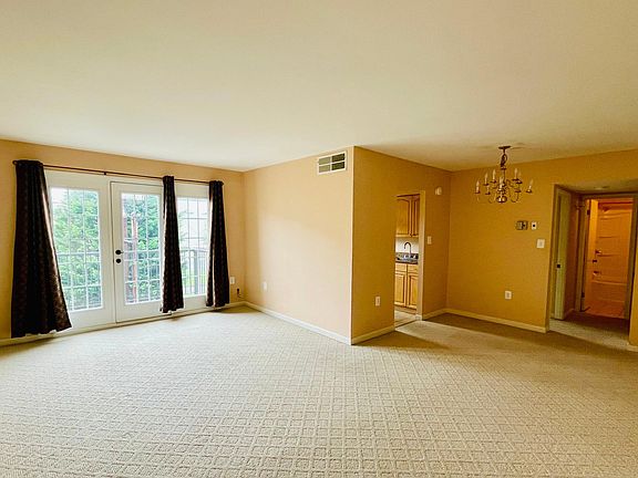 2nd image of 9445 Fairfax Blvd APT 301
