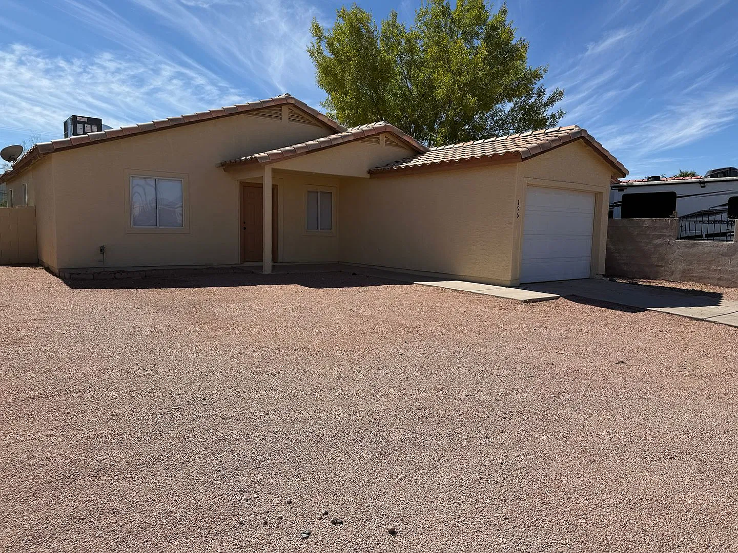 3 Bed 2 Bath 196 S Picacho Heights Rd Eloy Az — Photo 1
