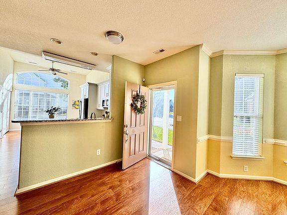 5th image of 4612 Plumstead Dr