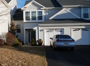 3 Hendricks Ct, Sayreville, NJ 08872