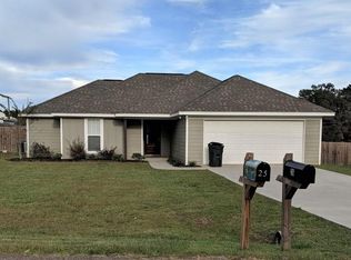 26 Logaras Cir, Purvis, MS 39475