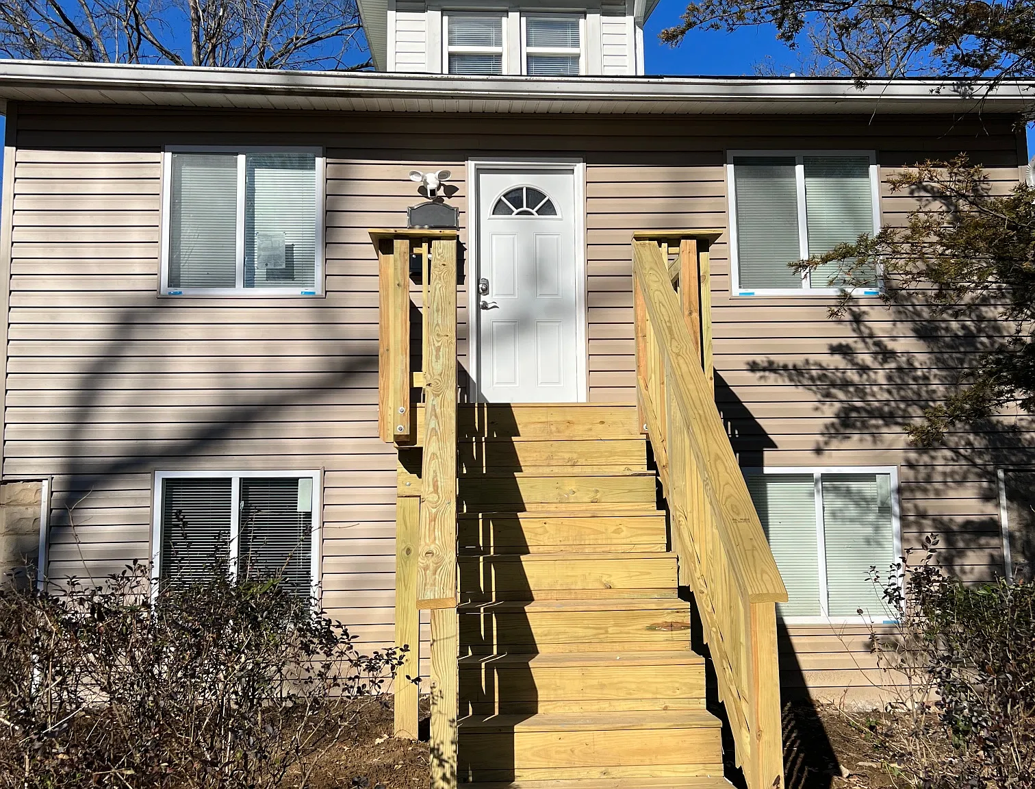 1 bed, $550 — Photo 1