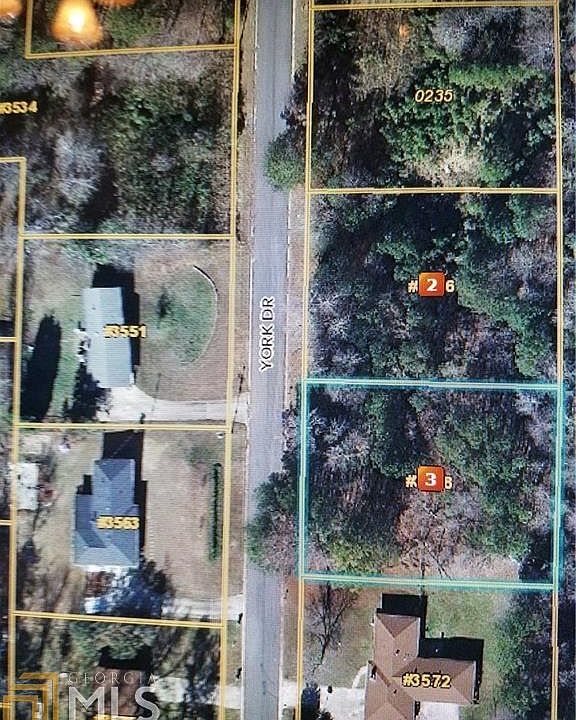 1st image of 3558 York Dr