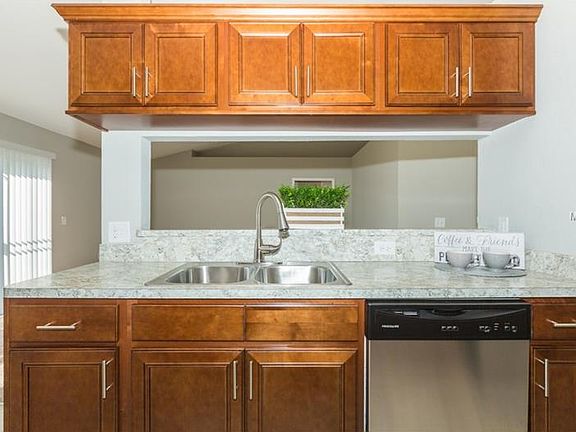 4th image of 5358 English Dr