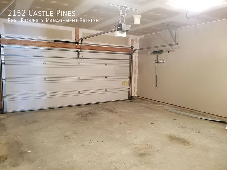 2152 Castle Pines Dr — Photo 15