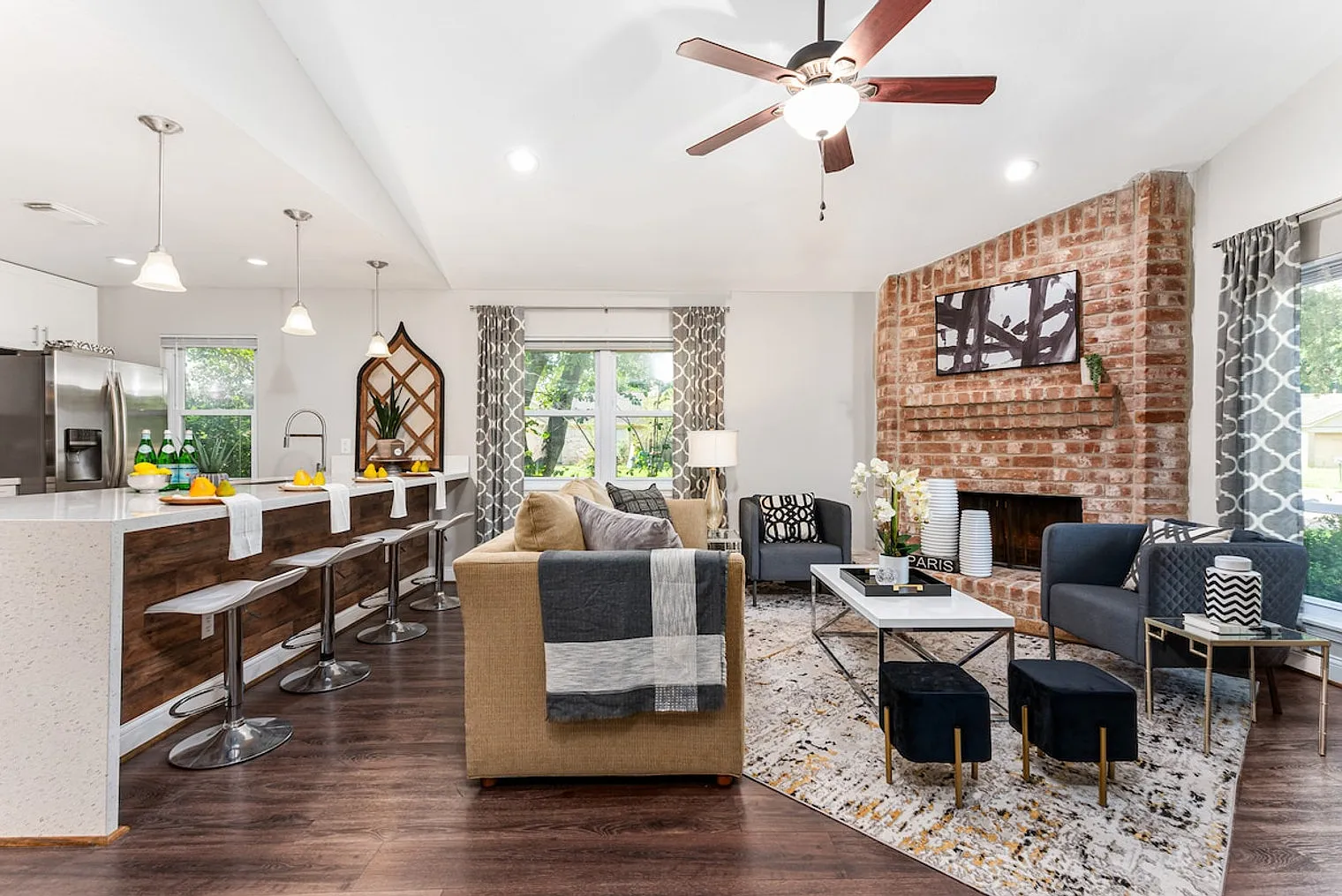 3 bed, 2.0 bath, $5,524 — Photo 1