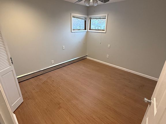 4th image of 8 Farmedge Rd