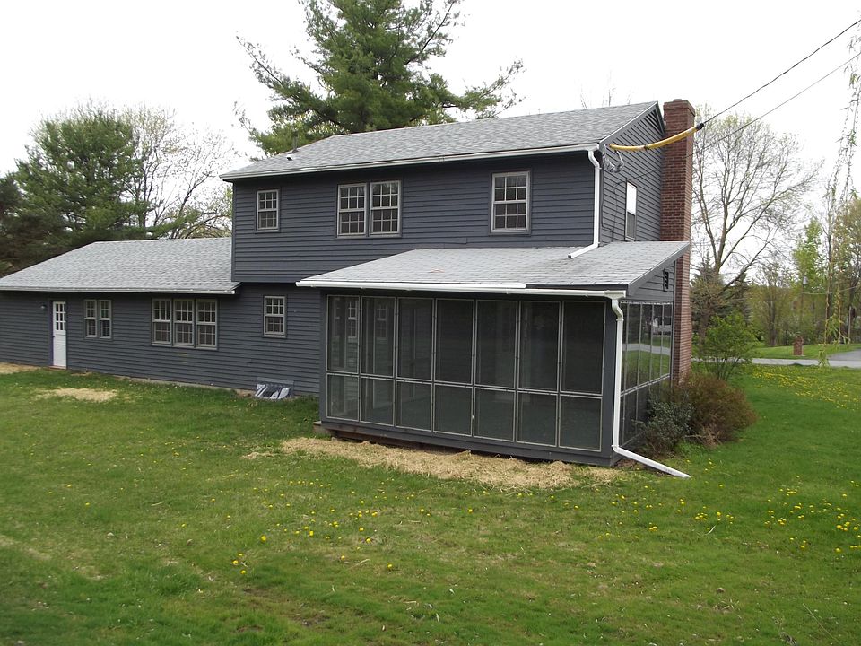 2nd image of 9 S Gorham Ln