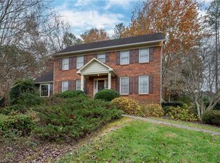 413 Hollinswood Ave, Winston Salem, NC 27103