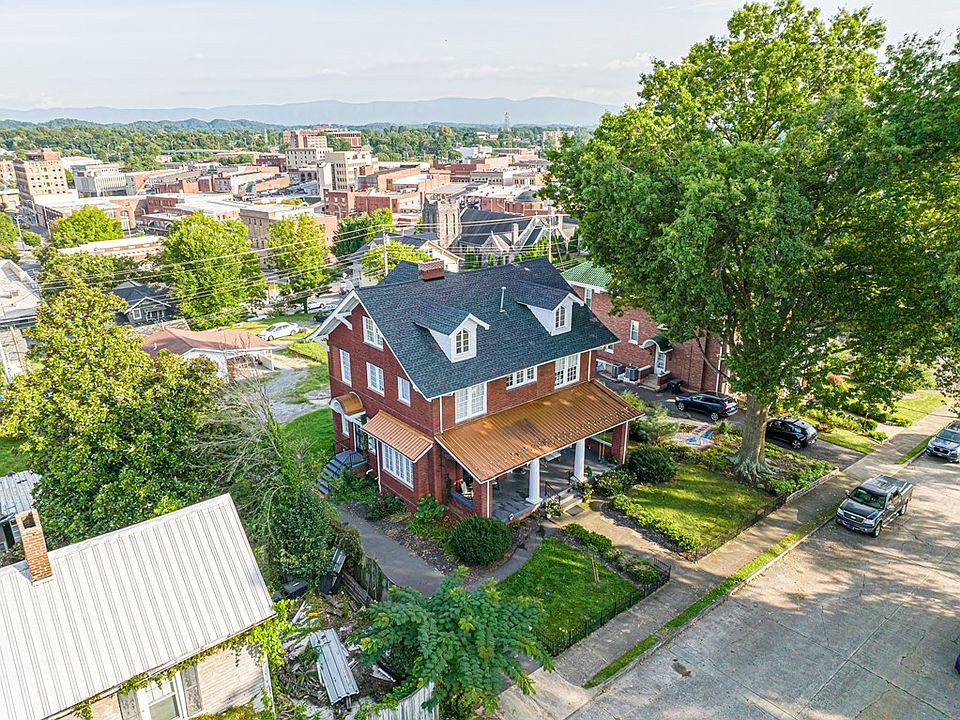 129 Solar St, Bristol, VA 24201 MLS 88925 Zillow