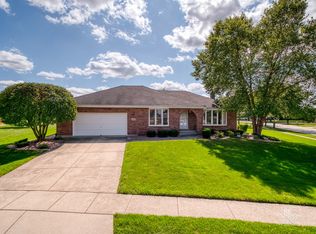 13325 W Woodland Dr, Homer Glen, IL 60491