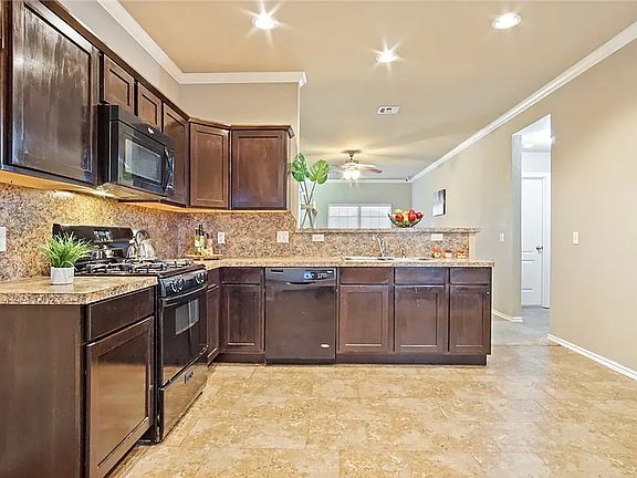 5th image of 9632 Gabriel Dr